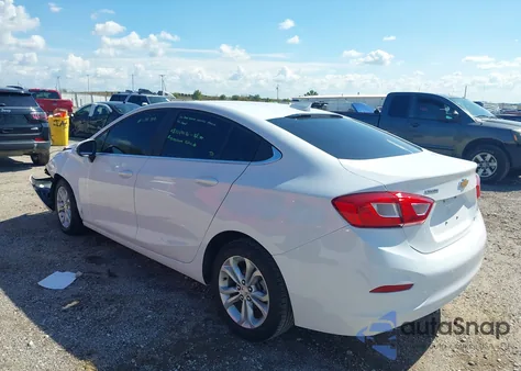 2019 Chevrolet Cruze Lt z USA, uszkodzony, nr VIN 1G1BE5SM2K7115242
